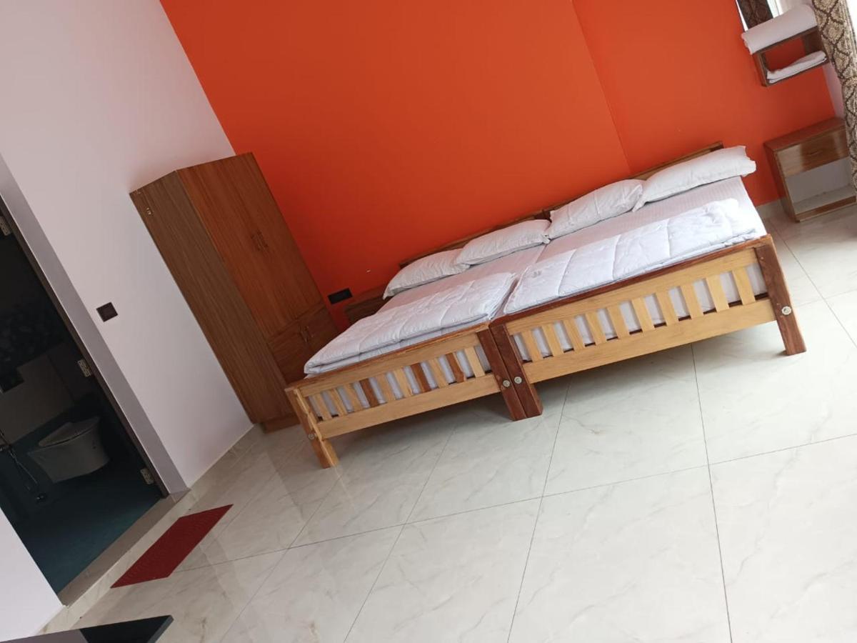 Earth Lounge Resort 瓦加蒙 外观 照片